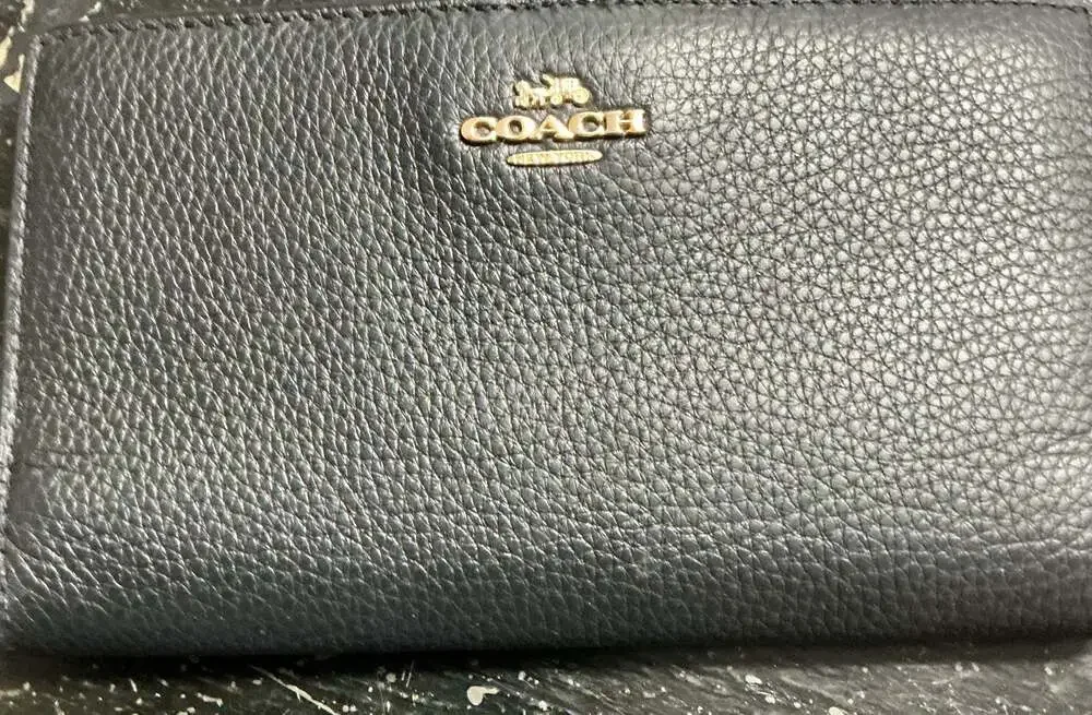 Coach Black Pebble Leather Medium ID Zip Wallet